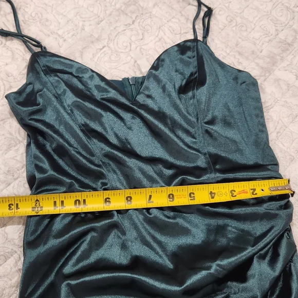 Lucy in the sky mini dress - Picture 4 of 4